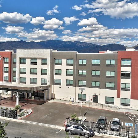 Holiday Inn Express & Suites - Albuquerque East By Ihg Exterior photo